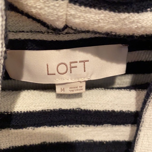 Loft Blue White Stripe top, Medium - Picture 3 of 7